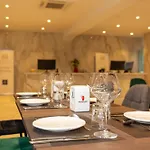 Hotel Lh